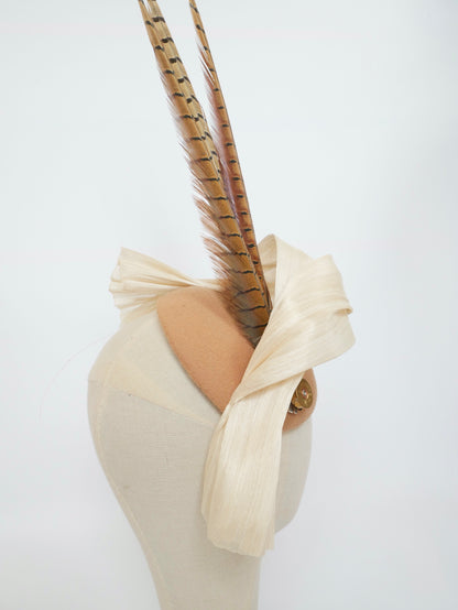 Octavia Fascinator - cream silk and feather