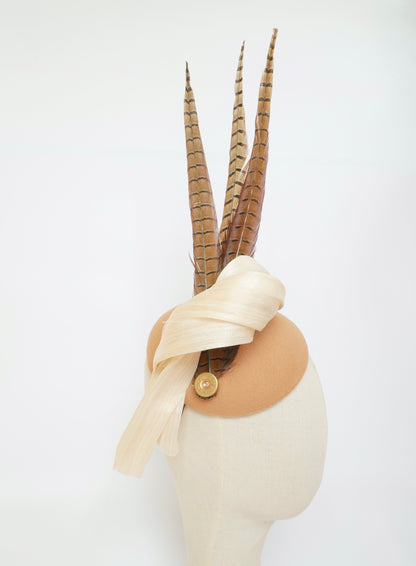 Octavia Fascinator - cream silk and feather